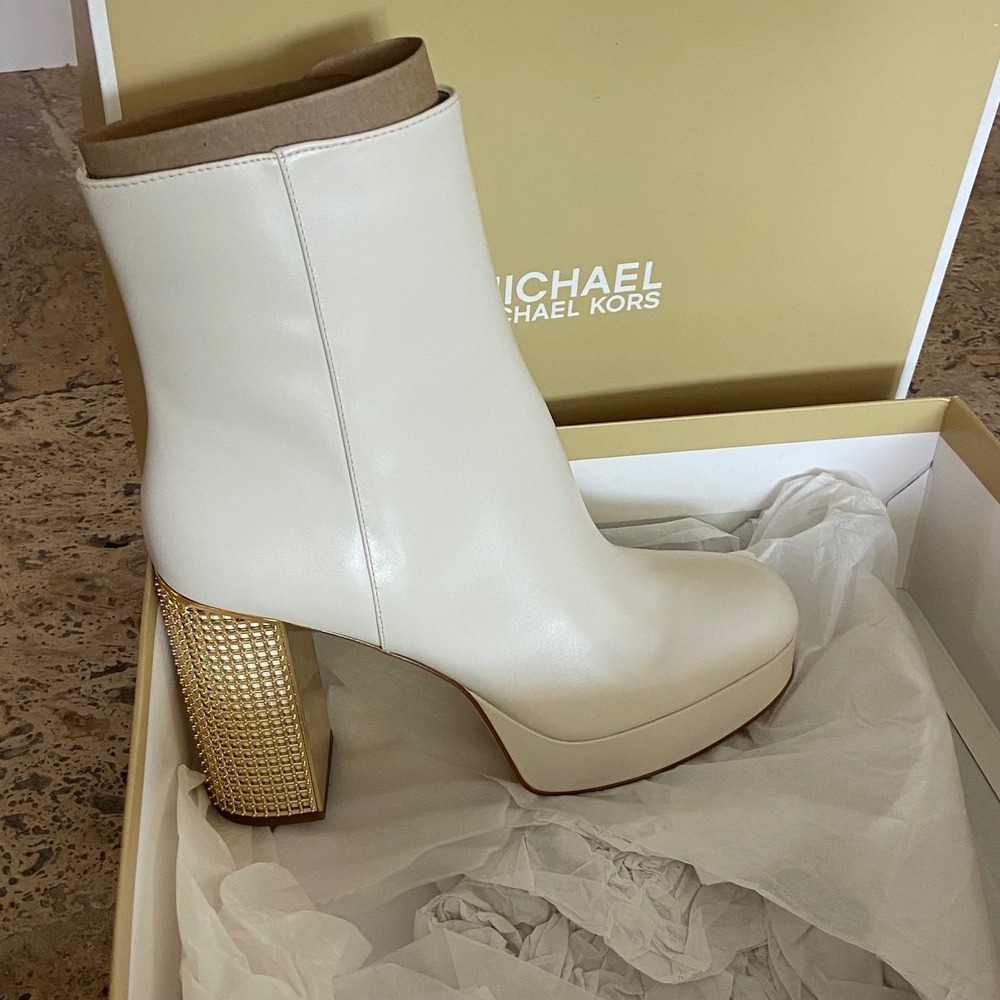 Michael Kors Maxine Platform Bootie Light Cream Leather Gold Cage 9.5 - Picture 4 of 11